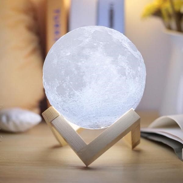 photo de Lampe lune raliste 15 cm